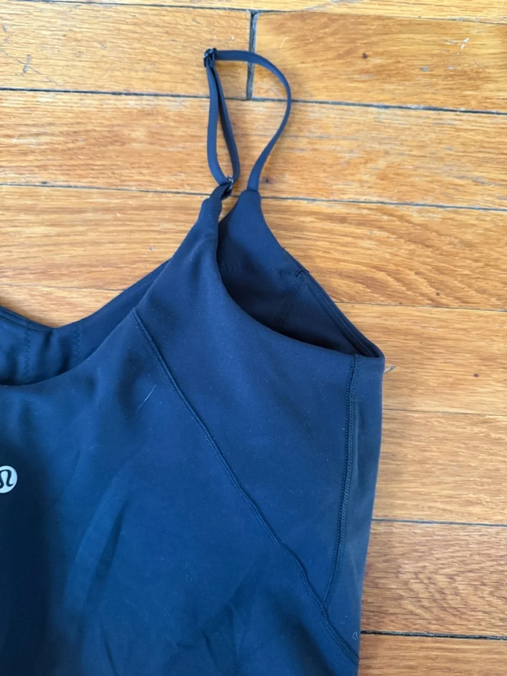 Lululemon Black V-Neck Cropped Cami Top - Picture 4 of 5
